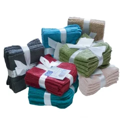 A Set of 5 Solid Colour Face Cloths
