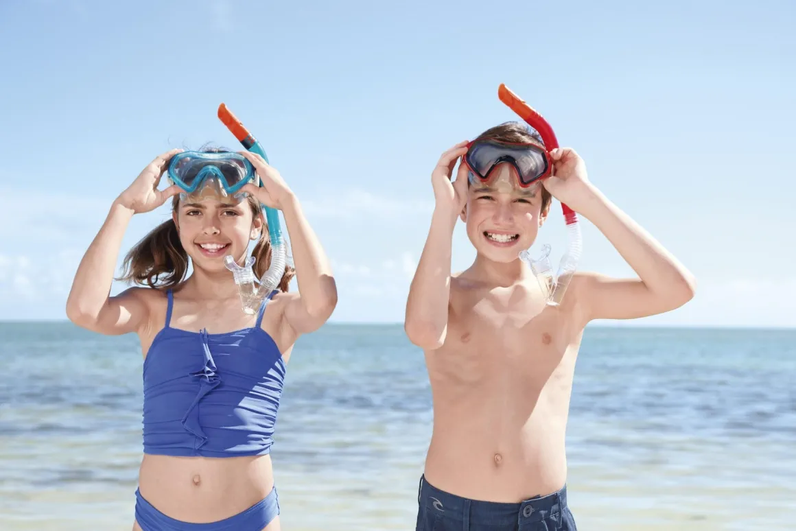 Bestway® Crusader™ Kids 7+ Snorkel Mask