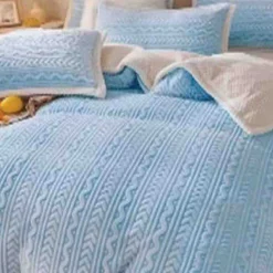 Emma Sherpa Comforter