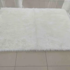 Faux Fur Carpet With Suede Fabric Back 120x180 cm