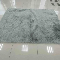Faux Fur Carpet With Suede Fabric Back 120x180 cm