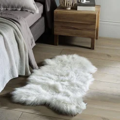 Faux Fur Sheepskin Rug