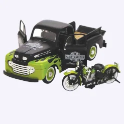 1:24 Hd Motorcycle With Vehicle