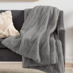 KRISTOFF Faux Fur Rabbit Throw/Blanket