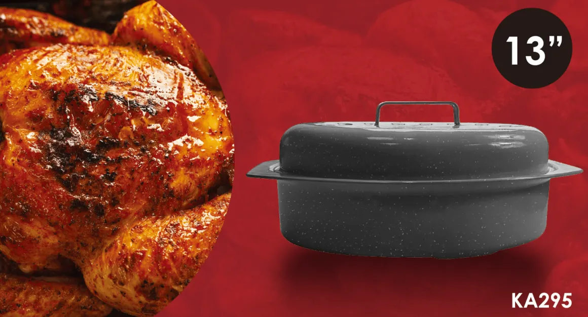 À la Cuisine - 13" Oval Enamel Roaster with Lid