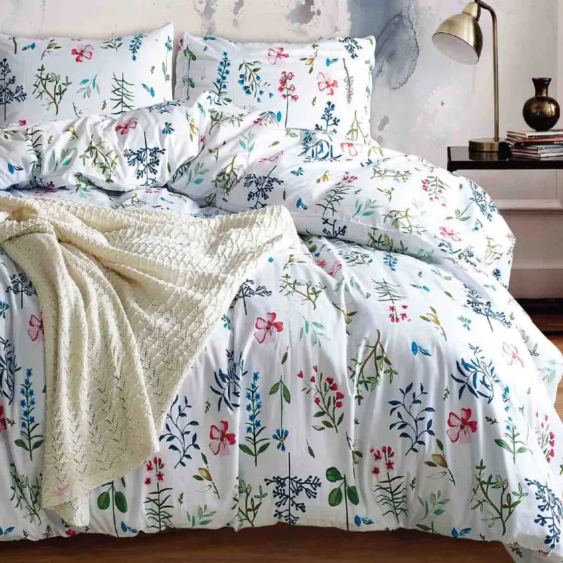 Lauren Taylor - Carmen Comforter Set