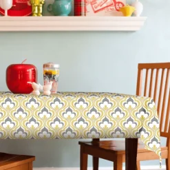 Lauren Taylor - Damask Tablecloth