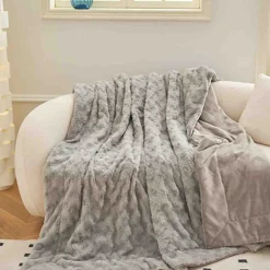 Lauren Taylor - THOR Faux Fur Blanket