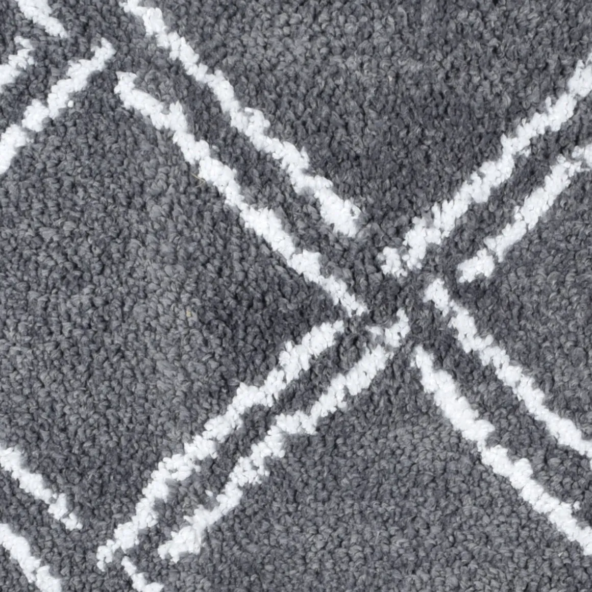LE SPA - Diamond Tufted Bath Mat