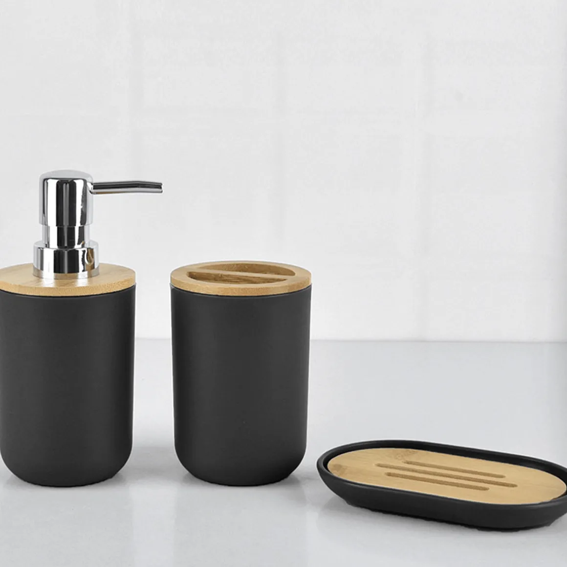 Le Spa - Plastic and Bamboo Bathroom Accessories Set | Assorted