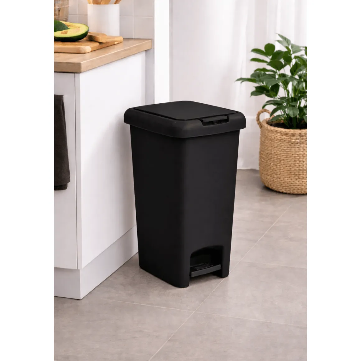 20L Rectangular Step-On Trash Can