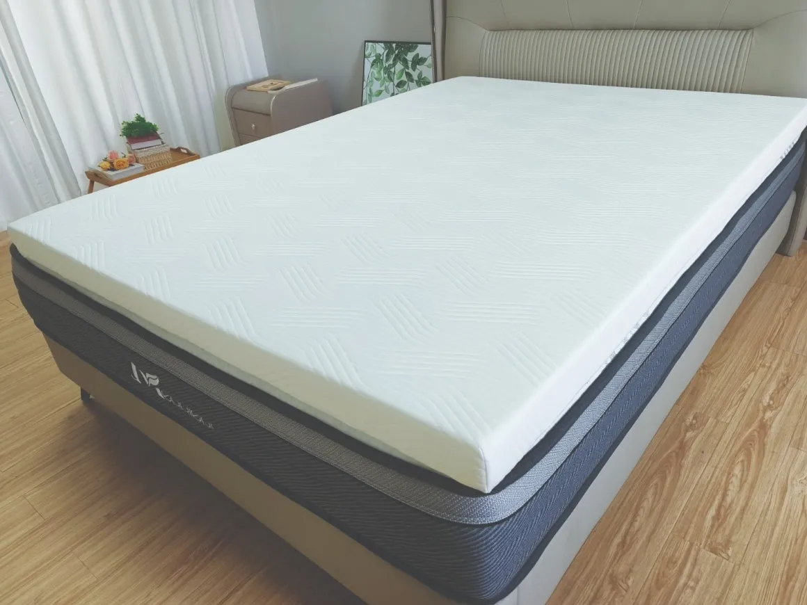 Maison Blanche-memory Foam 3inch Topper