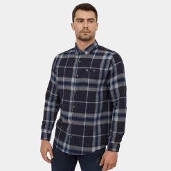 Men’s Classic Plaid Flannel Shirt