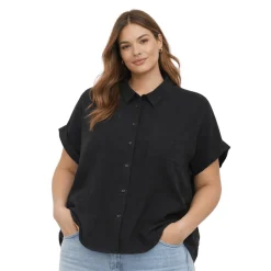Plus Size Short Sleeve Button-Up Shirt