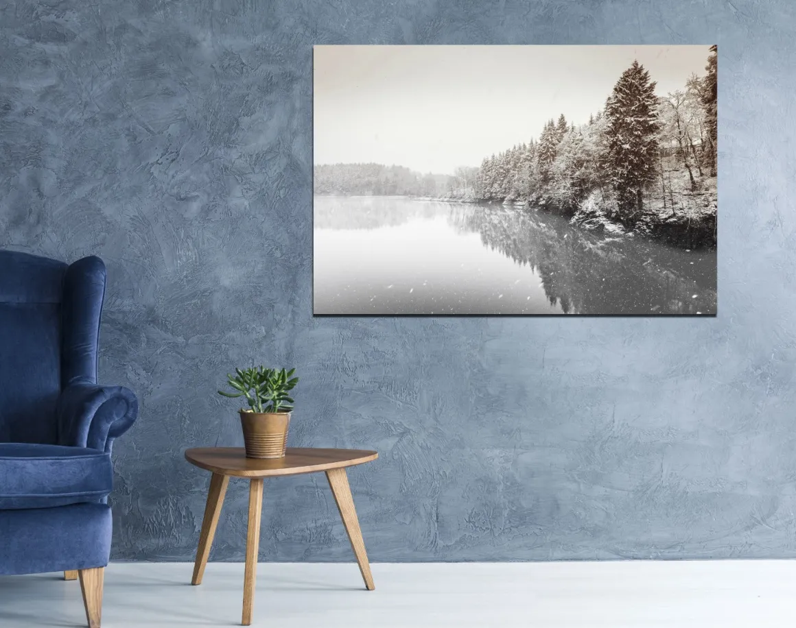 Printed Canvas 60 x 90 cm | Winter Lake with Mountain