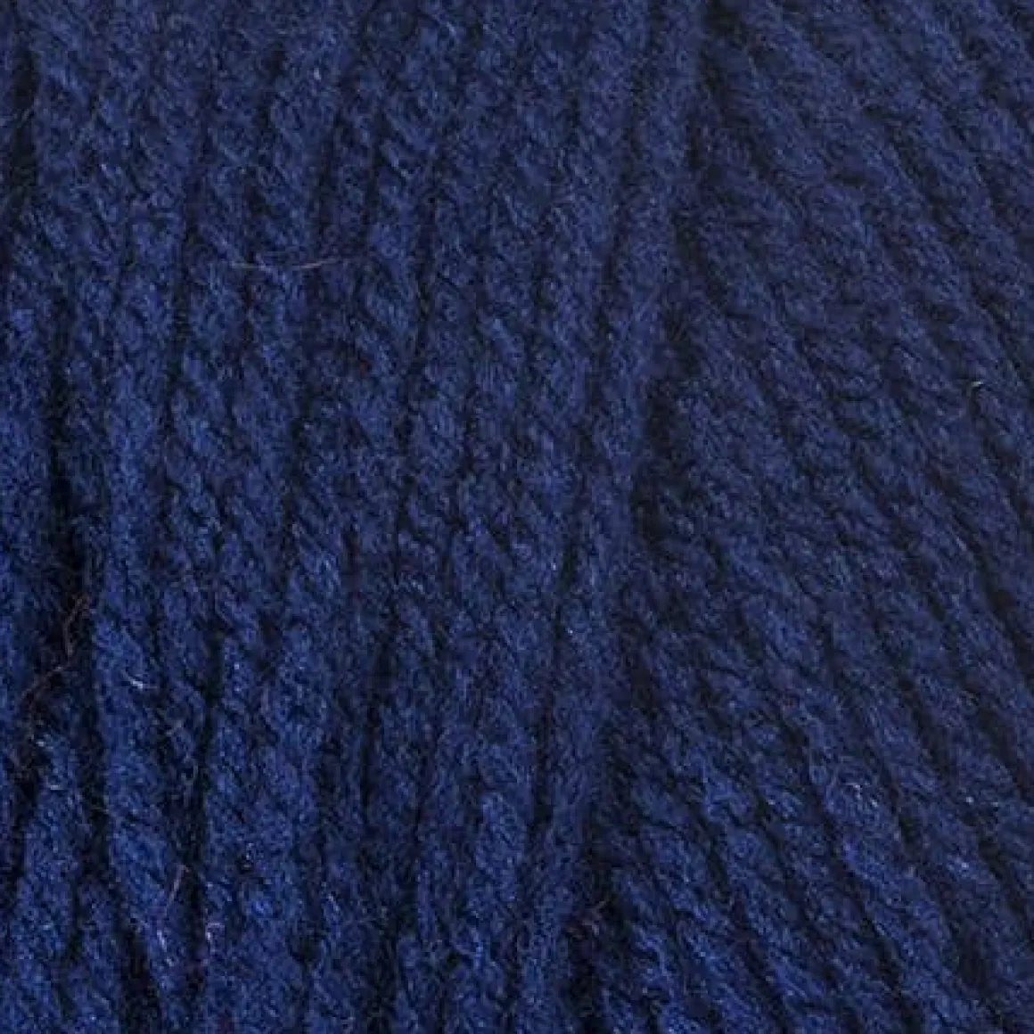 Red Heart With Love 198g Navy