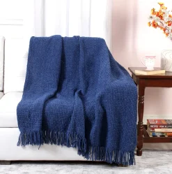 SHAKIRA Chenille Throw
