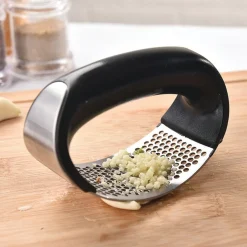 Stainless Steel Garlic Press & Garlic Peel