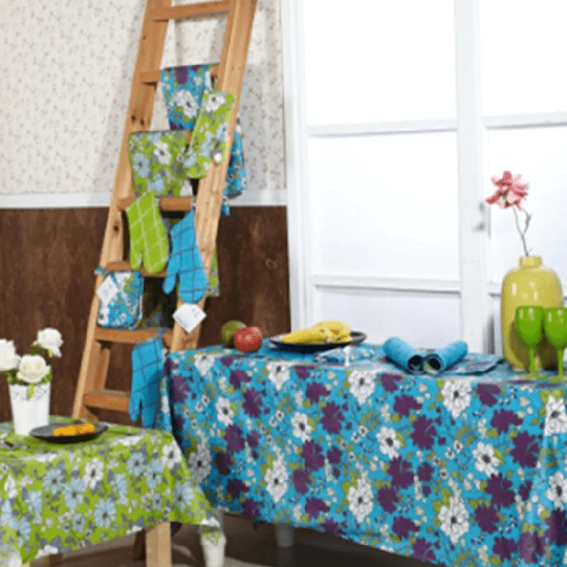 Tablecloth Bistro