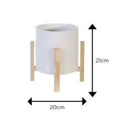 White ceramic planter on wooden stand (21 x 20 cm)
