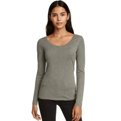 Women’s Long-Sleeve Scoop Neck Essential Top